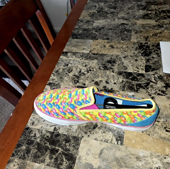 Coloful Slip-On Shoes - Picture 2 of 4